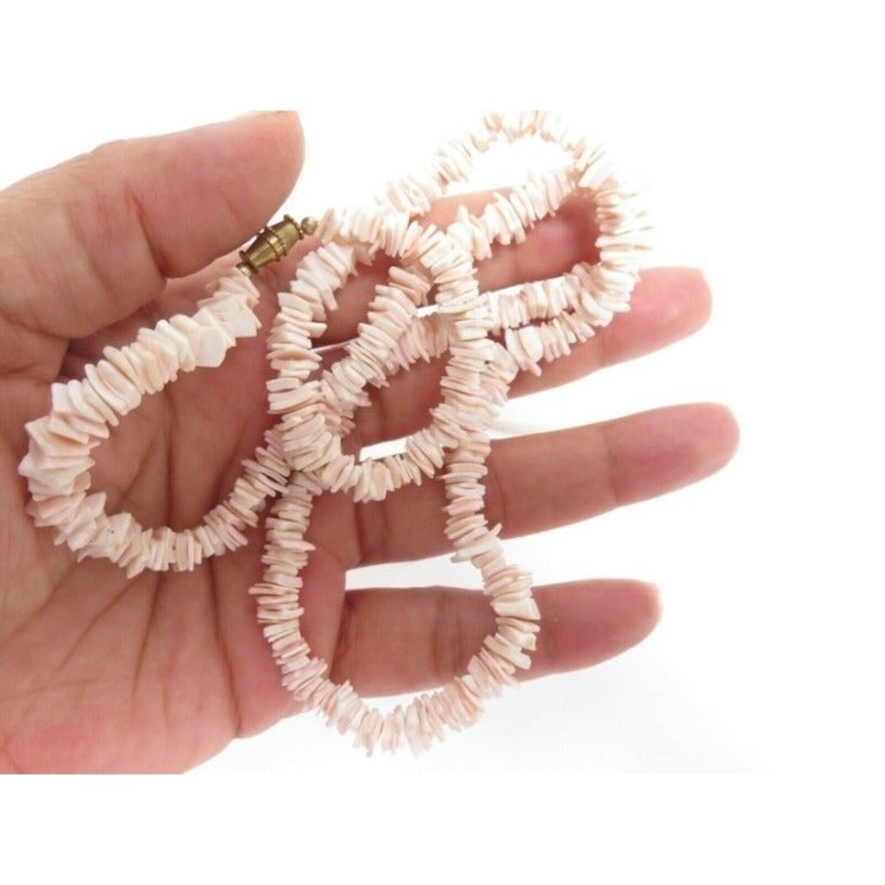 VINTAGE PEACH‎ & WHITE SHELL NECKLACE